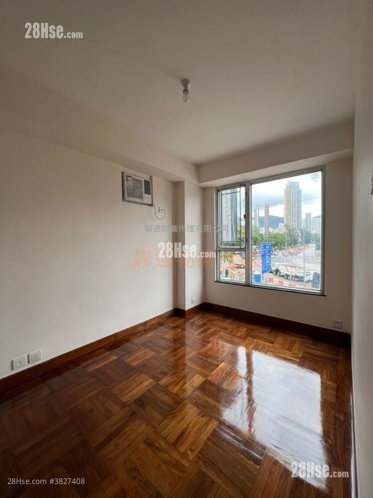 22居 租盘 3 房 , 2 浴室 603 平方尺