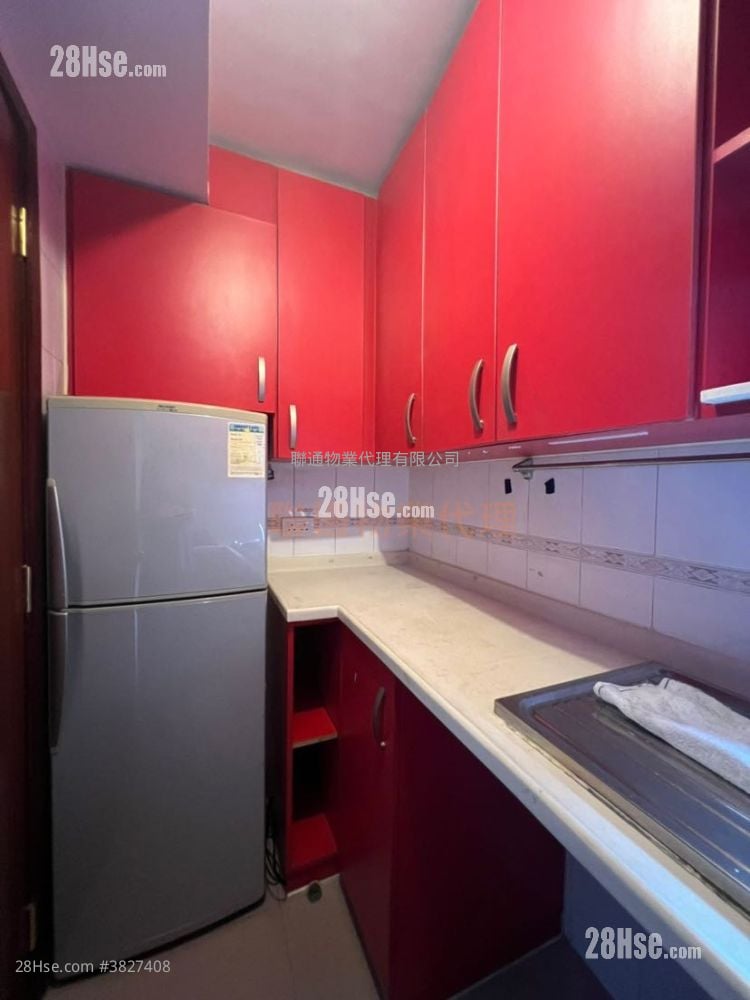 22居 租盘 3 房 , 2 浴室 603 平方尺