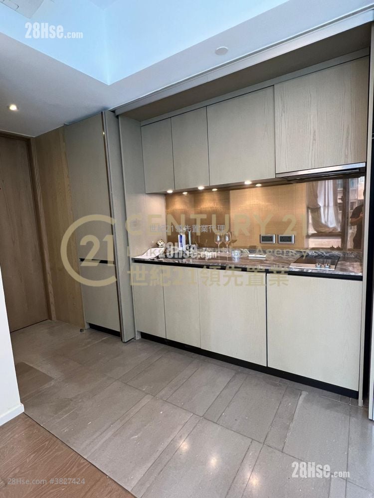 何文田山畔 售盘 2 房 , 1 浴室 490 平方尺