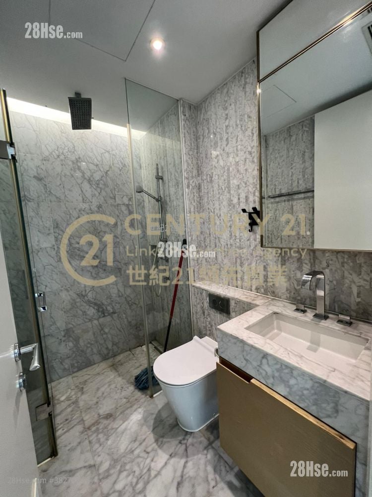 何文田山畔 售盘 2 房 , 1 浴室 490 平方尺