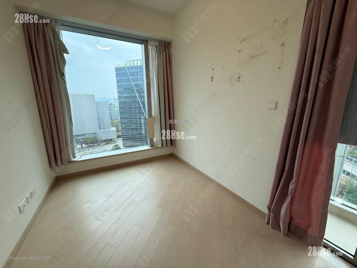 逸珑湾8 售盘 3 房 773 平方尺