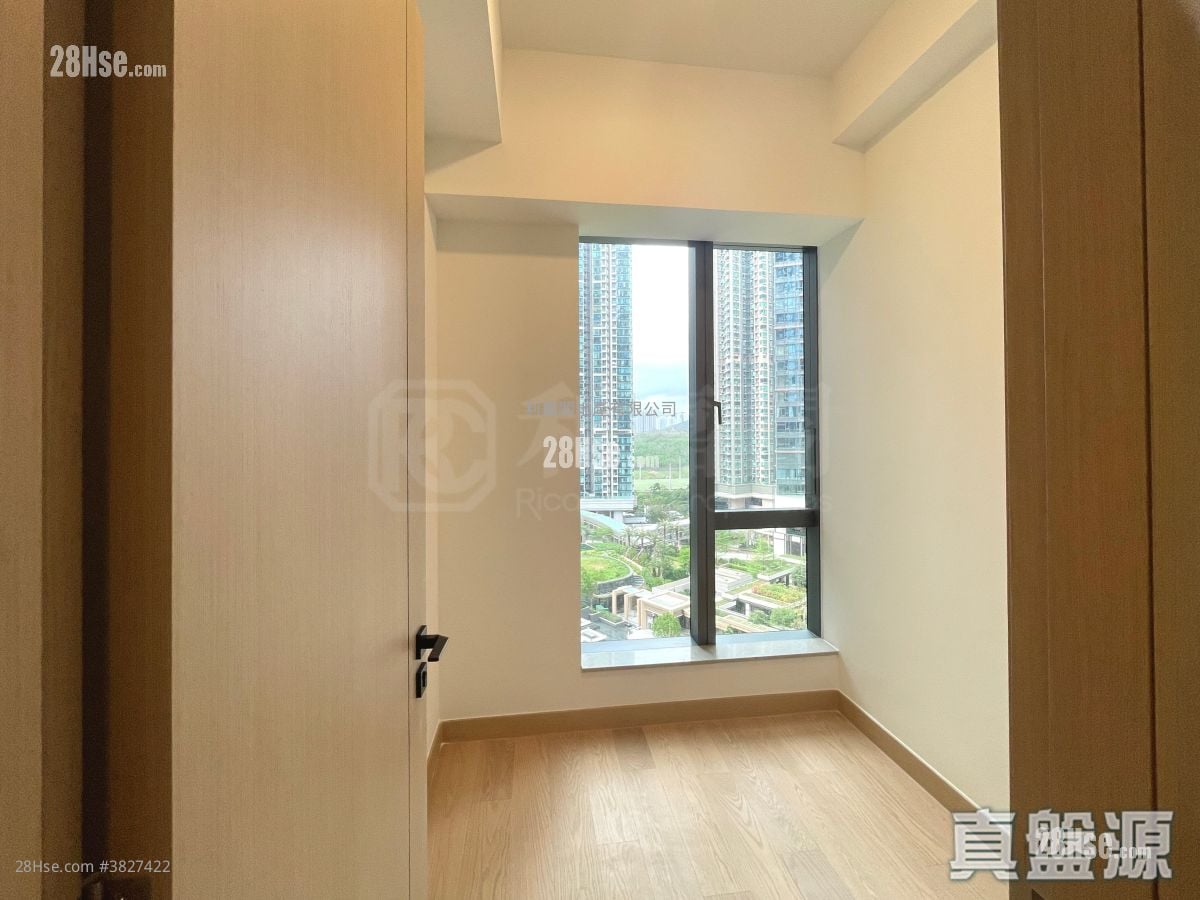 Park Seasons Sell 2 Bedrooms , 1 Bathroom 496 ft²