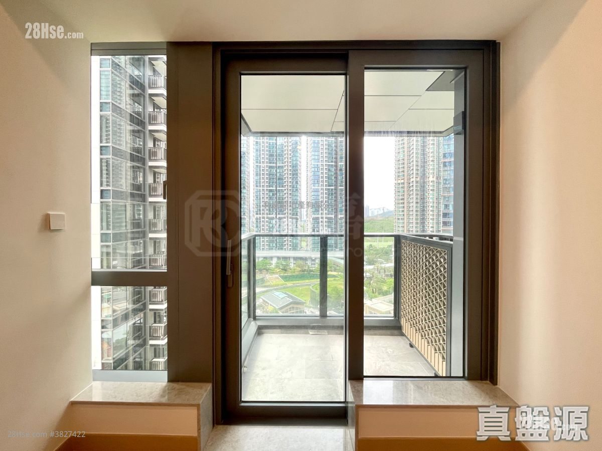 Park Seasons Sell 2 Bedrooms , 1 Bathroom 496 ft²
