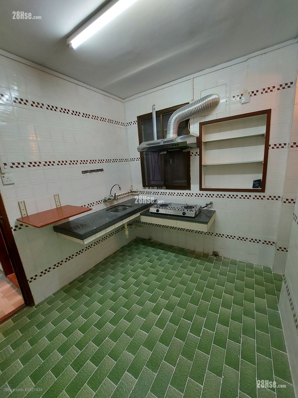 村屋 租盤 2 房 , 1 浴室