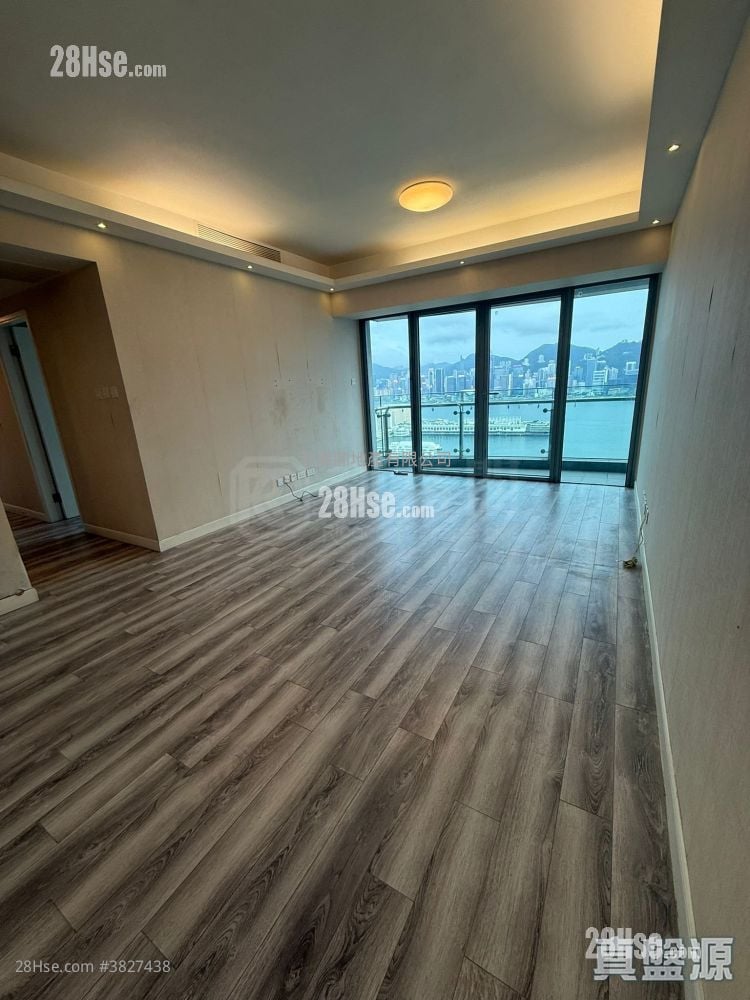 The Harbourside Sell 3 Bedrooms , 2 Bathrooms 1,062 ft²