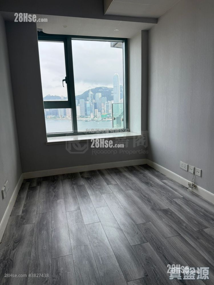 The Harbourside Sell 3 Bedrooms , 2 Bathrooms 1,062 ft²