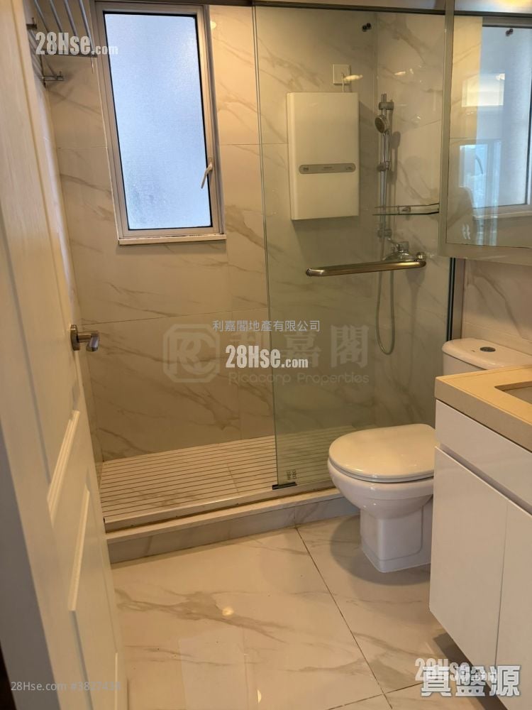 The Harbourside Sell 3 Bedrooms , 2 Bathrooms 1,062 ft²