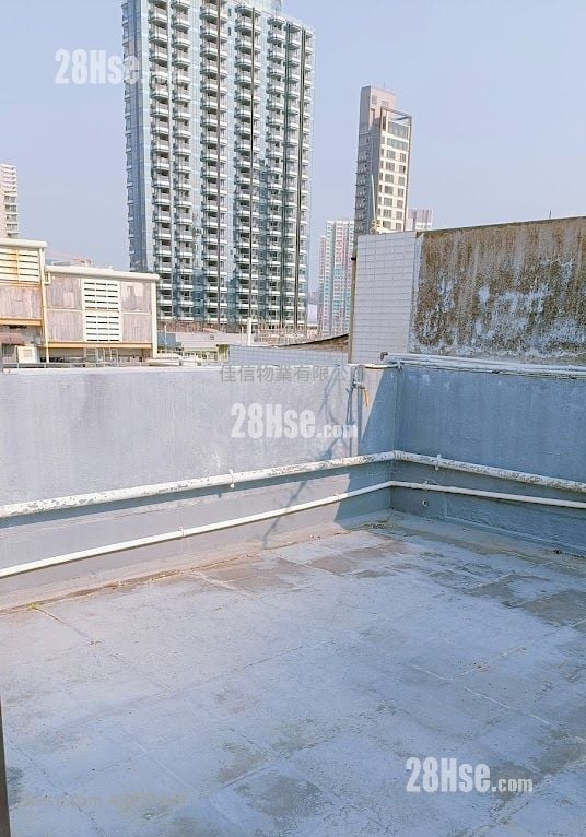 Apartment Rental 2 Bedrooms , 1 Bathroom 265 ft²