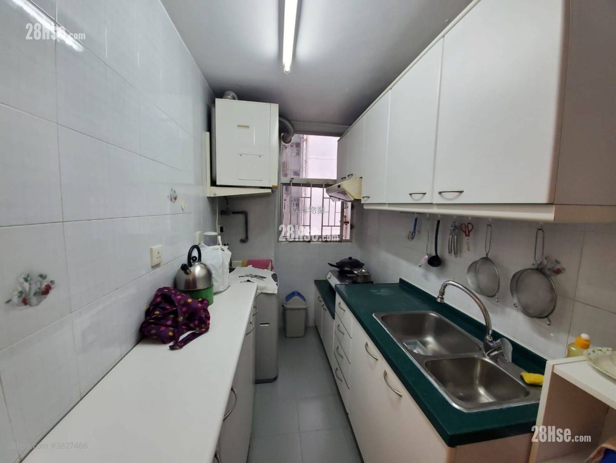 太古城 售盘 3 房 , 1 浴室 580 平方尺