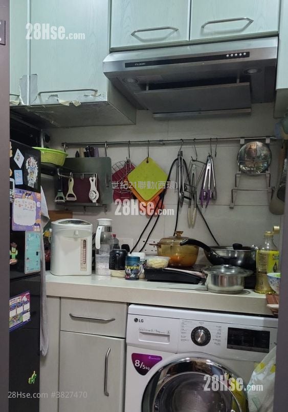 Tong Nam Mansion Sell 2 Bedrooms , 1 Bathroom