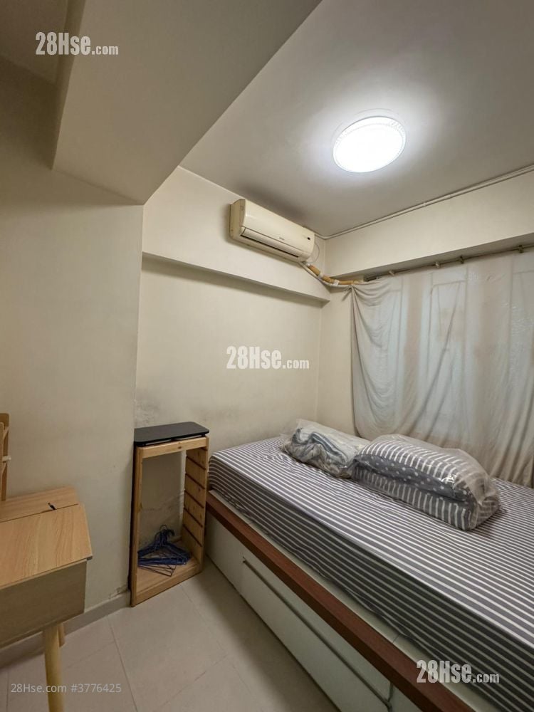 置安阁 租盘 4 房 , 2 厕所 1,300 平方尺