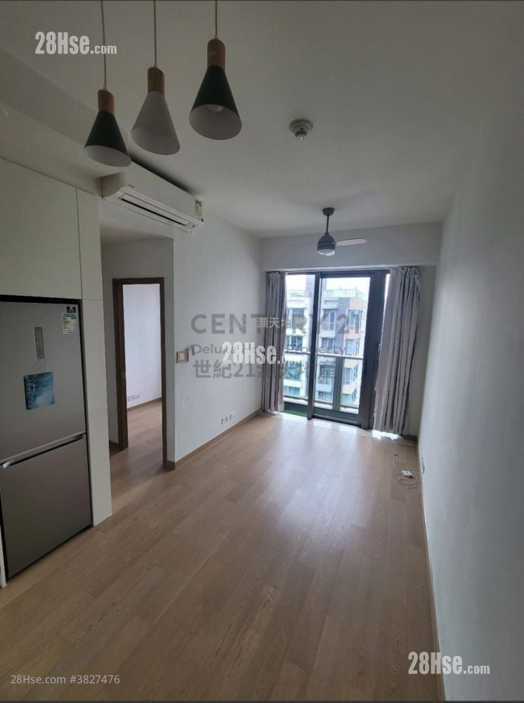 Solaria Rental 2 Bedrooms , 1 Bathroom 453 ft²