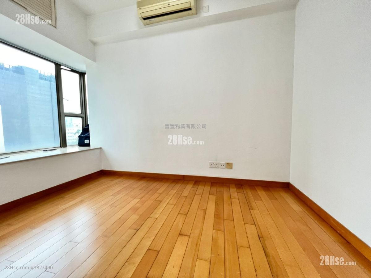 The Zenith Rental 2 Bedrooms , 1 Bathroom 504 ft²