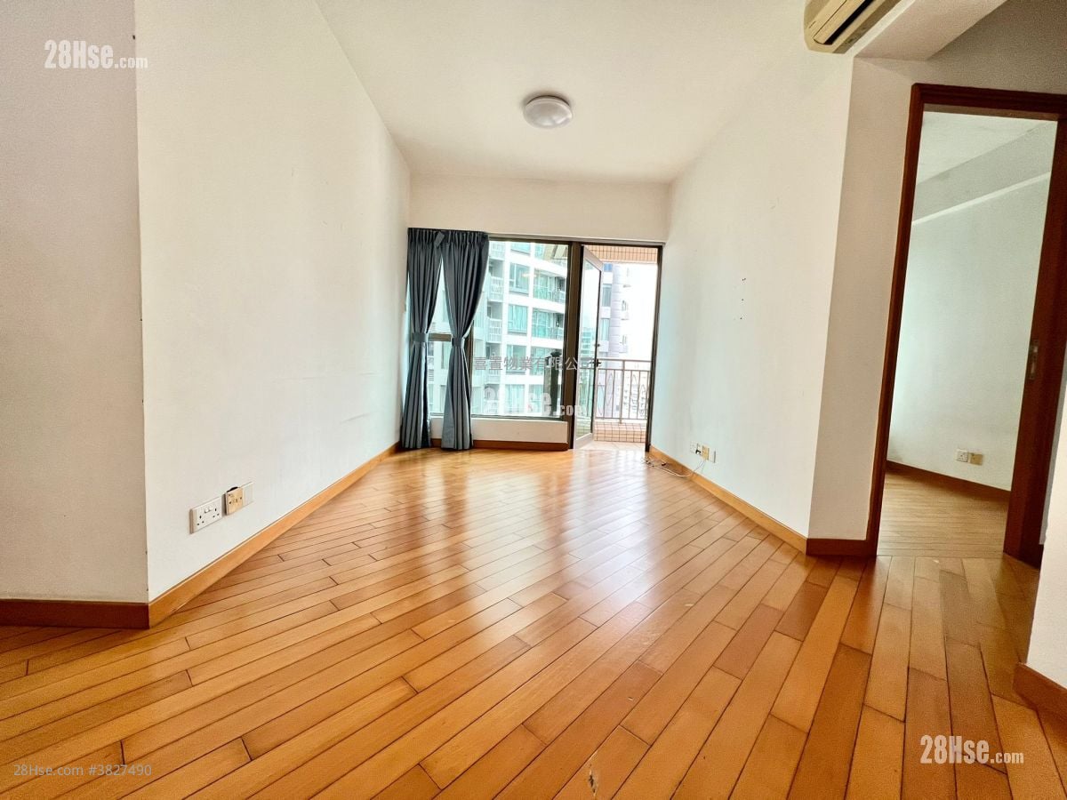 The Zenith Rental 2 Bedrooms , 1 Bathroom 504 ft²