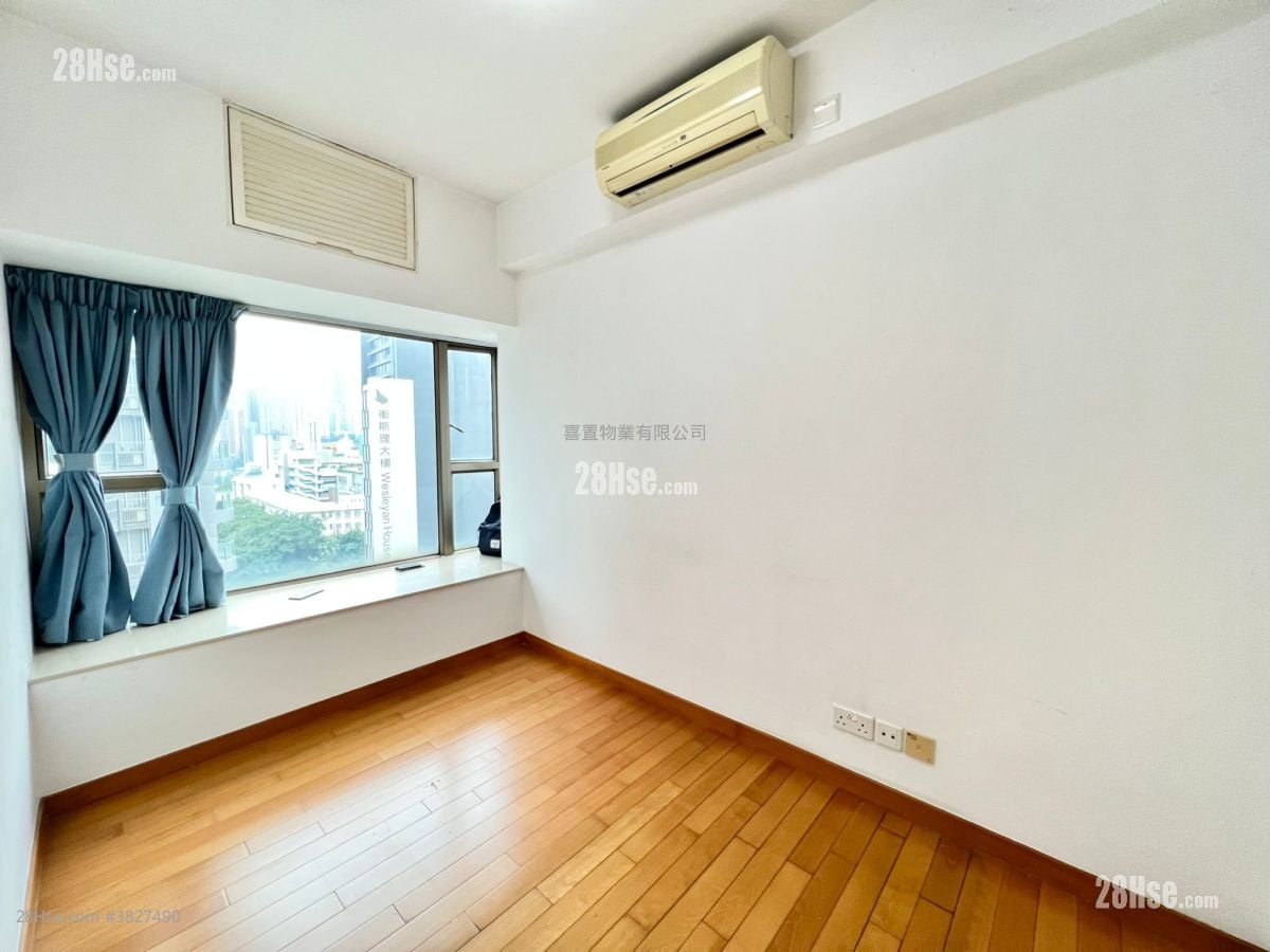 The Zenith Rental 2 Bedrooms , 1 Bathroom 504 ft²