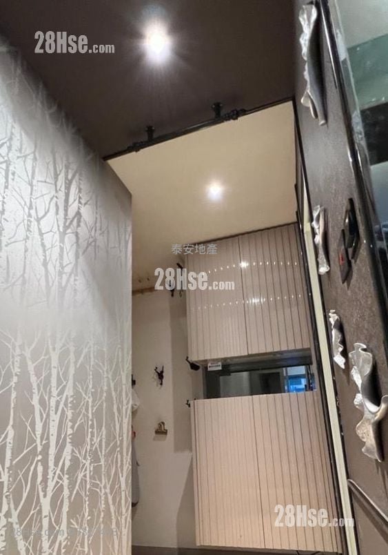 形品星寓 租盤 1 房 , 1 浴室 273 平方呎