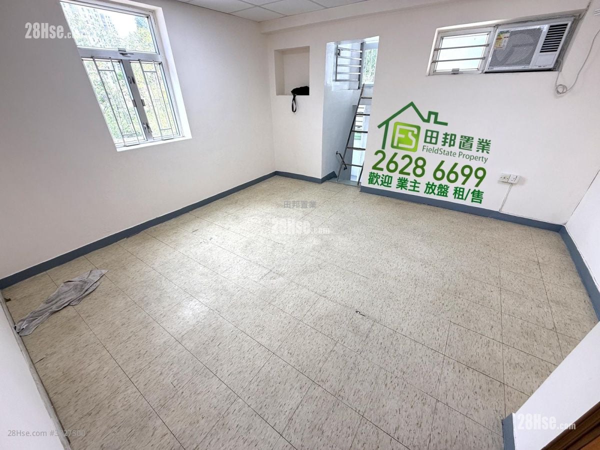 村屋 租盘 2 房 , 1 浴室