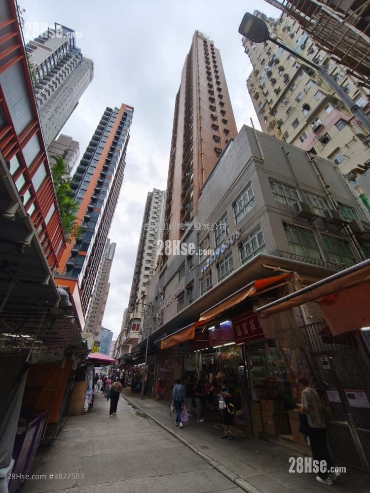Marble Place Rental 226 ft²