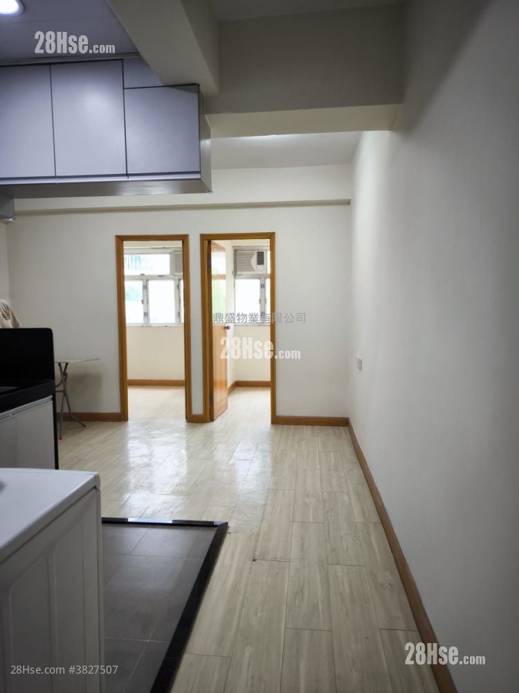 中兴大厦 租盘 2 房 , 1 浴室 346 平方尺