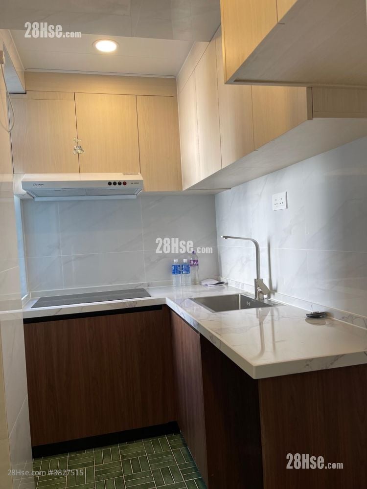 金国大楼 租盘 2 房 , 1 浴室 400 平方尺