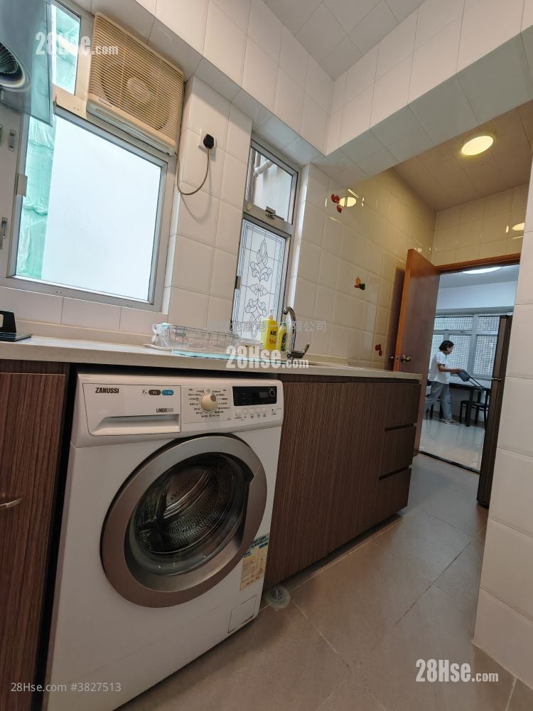 耀邦大廈 租盤 2 房 , 1 浴室 419 平方呎