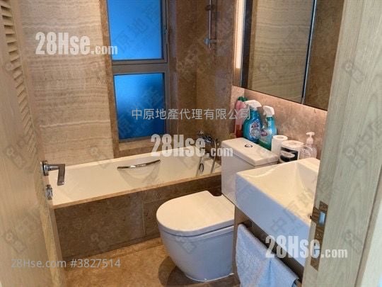 The Parkside Sell 3 Bedrooms , 2 Bathrooms 749 ft²