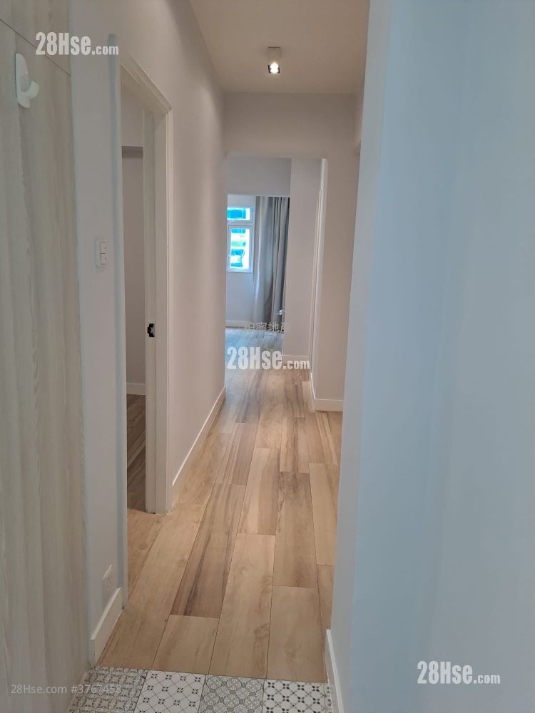 曾氏大廈 租盤 2 房 , 2 浴室 712 平方呎