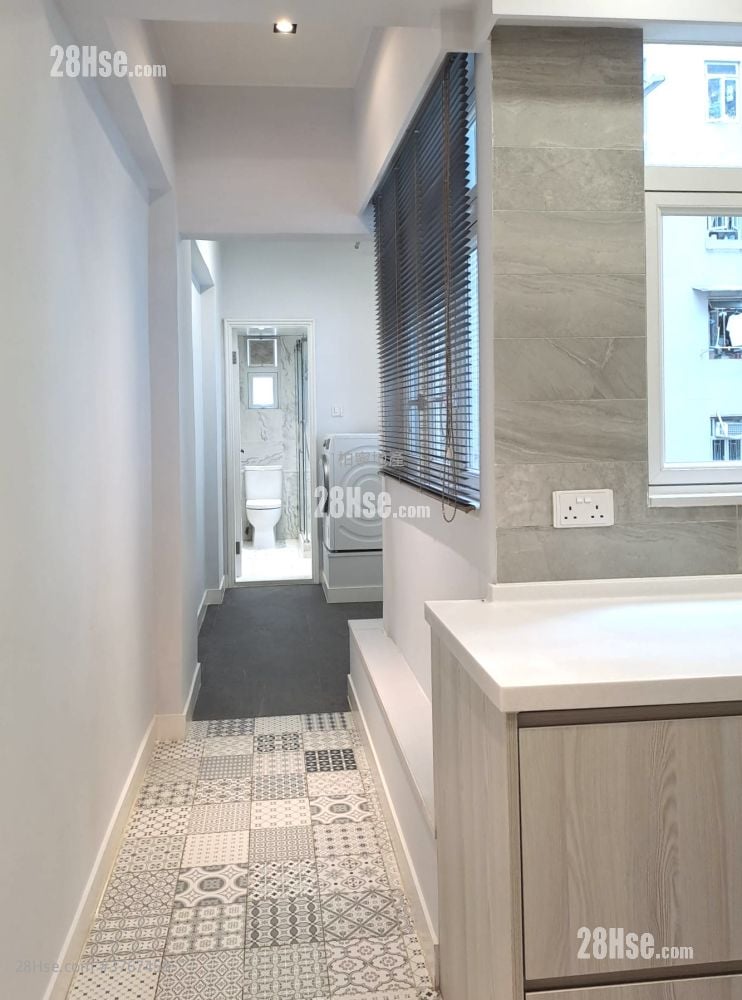 曾氏大廈 租盤 2 房 , 2 浴室 712 平方呎