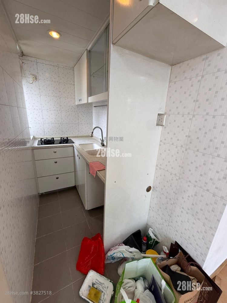 鴻都大廈 租盤 2 房 , 1 浴室 314 平方呎