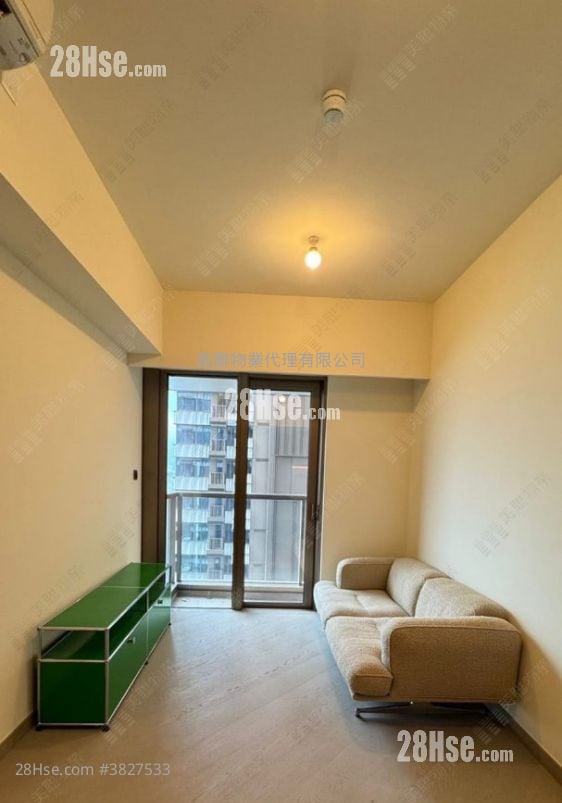 Pano Harbour Sell 2 Bedrooms , 1 Bathroom 526 ft²