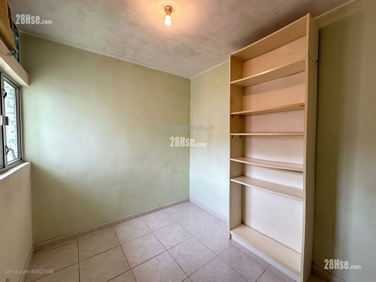 富宝花园 售盘 3 房 , 1 浴室 592 平方尺