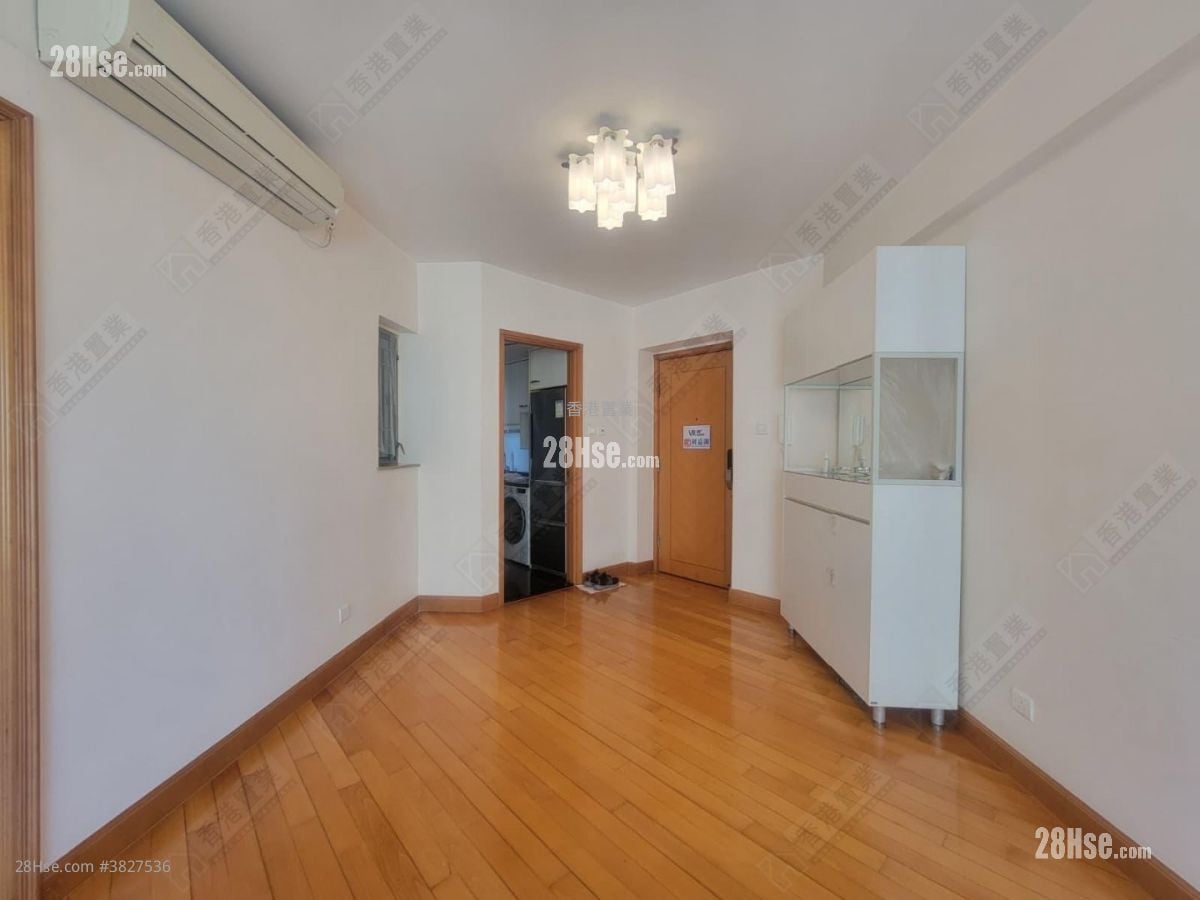 Park Avenue Sell 3 Bedrooms , 2 Bathrooms 777 ft²