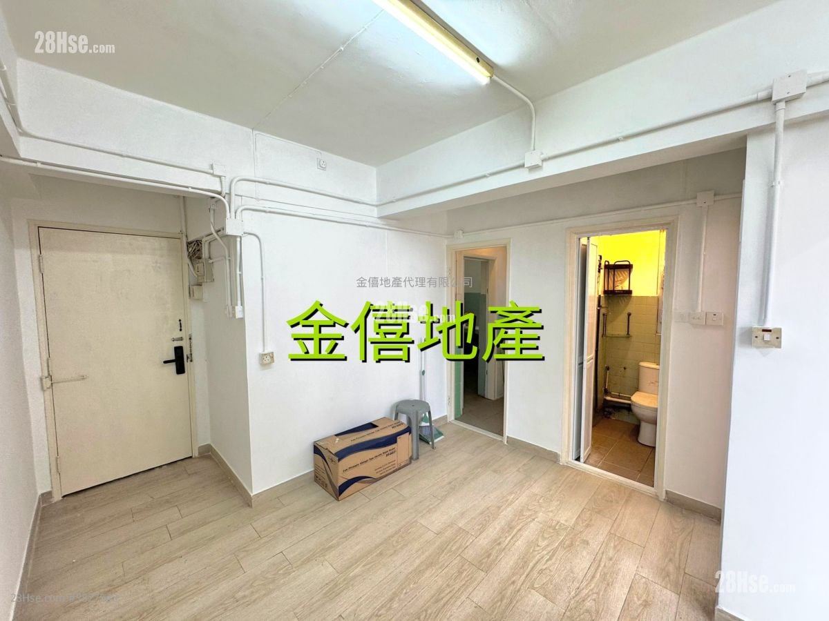 金华大厦 租盘 2 房 , 1 浴室 372 平方尺