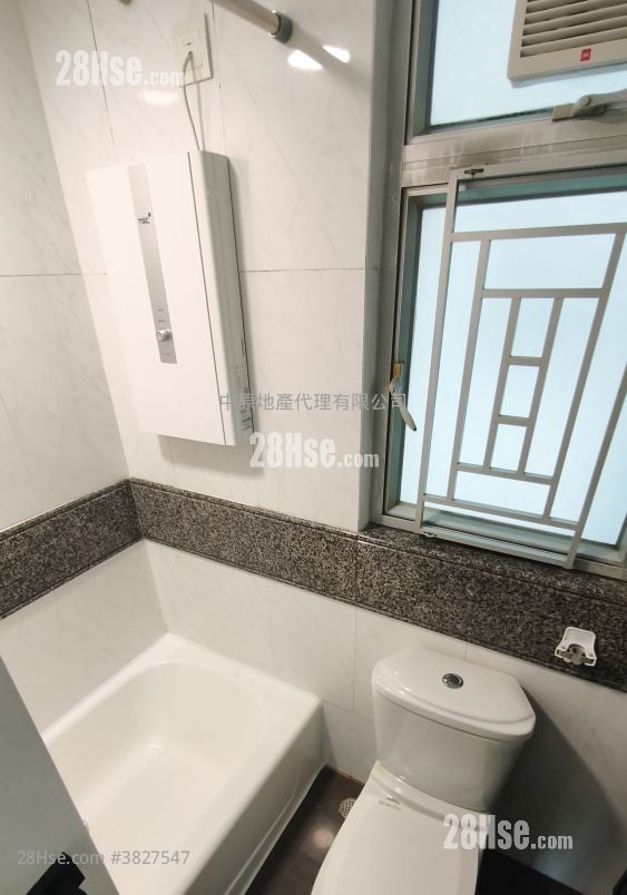 Summit Terrace Sell 2 Bedrooms , 1 Bathroom 424 ft²