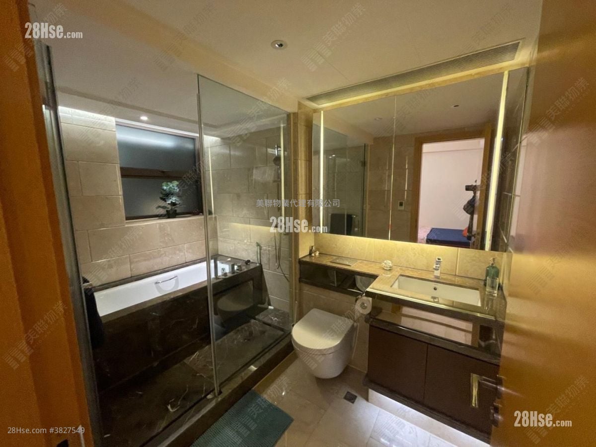 Jade Grove Sell 3 Bedrooms 2,389 ft²