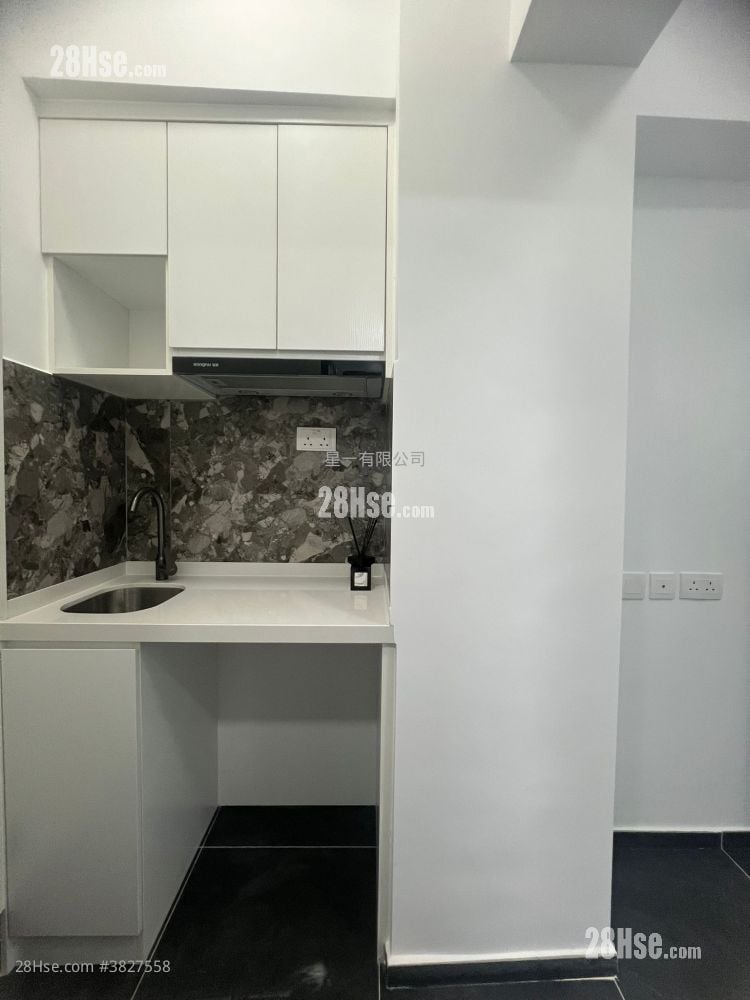 龍飛大廈 租盤 開放式間隔 , 1 浴室 150 平方呎