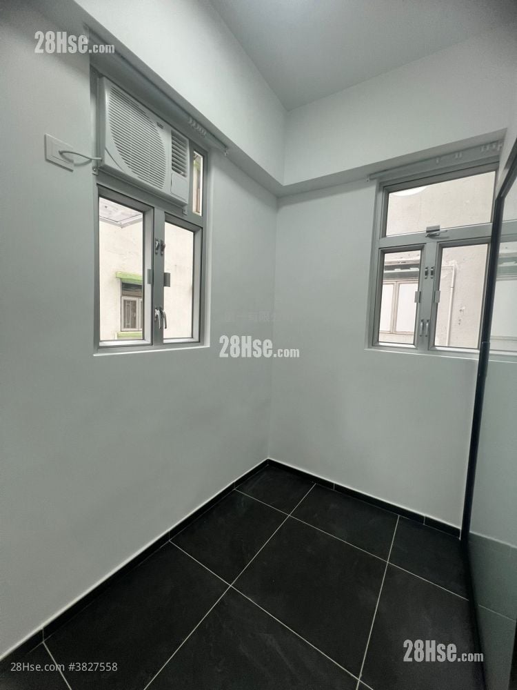 龍飛大廈 租盤 開放式間隔 , 1 浴室 150 平方呎