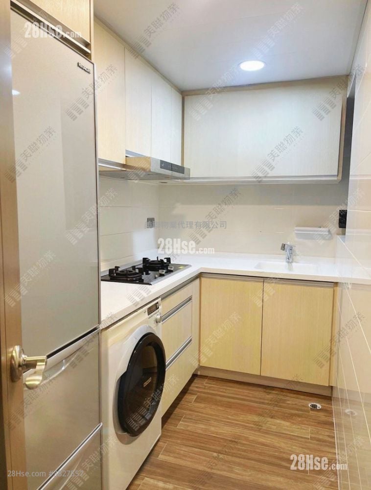 Tseung Kwan O Plaza Sell 2 Bedrooms , 1 Bathroom 451 ft²