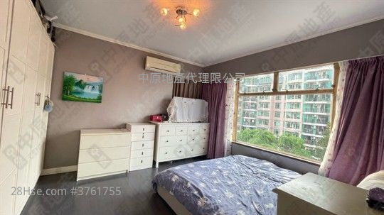 新峰花園 售盤 3 房 948 平方呎