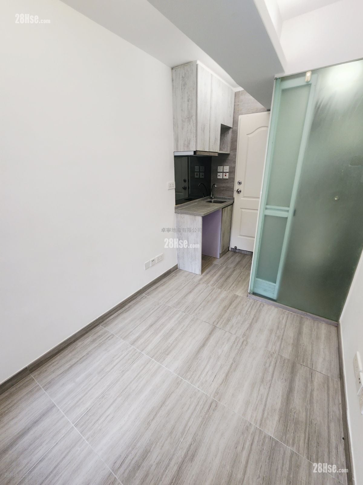 单幢楼房 租盘 100 平方尺