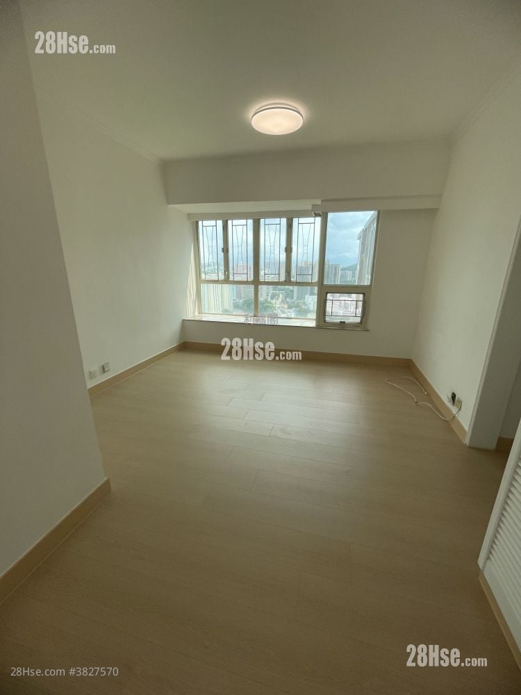 Venice Gardens Sell 2 Bedrooms , 1 Bathroom 452 ft²