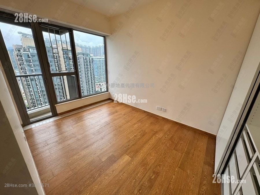 海翩滙 售盤 3 房 , 2 浴室 773 平方呎