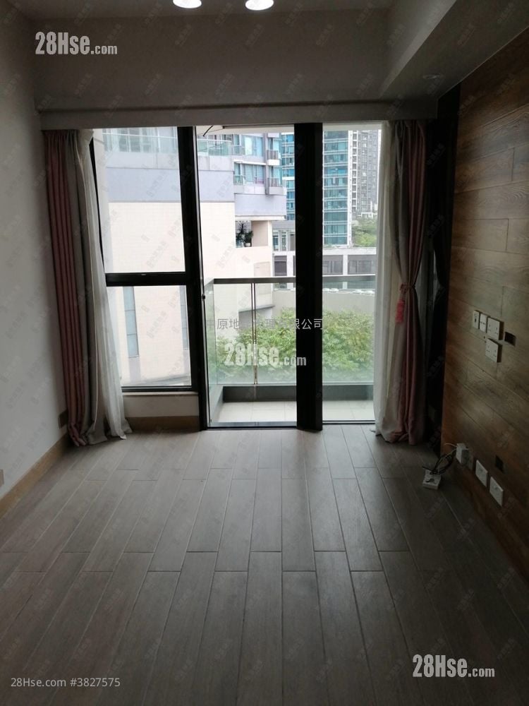 The Wings Sell 2 Bedrooms , 1 Bathroom 583 ft²