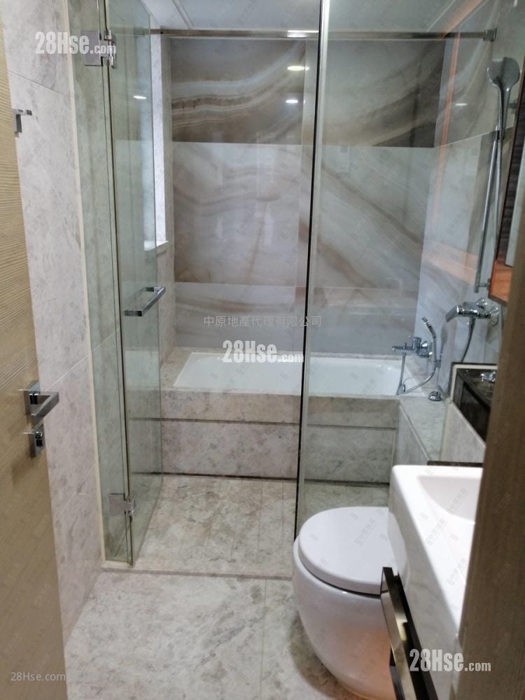 The Wings Sell 2 Bedrooms , 1 Bathroom 583 ft²