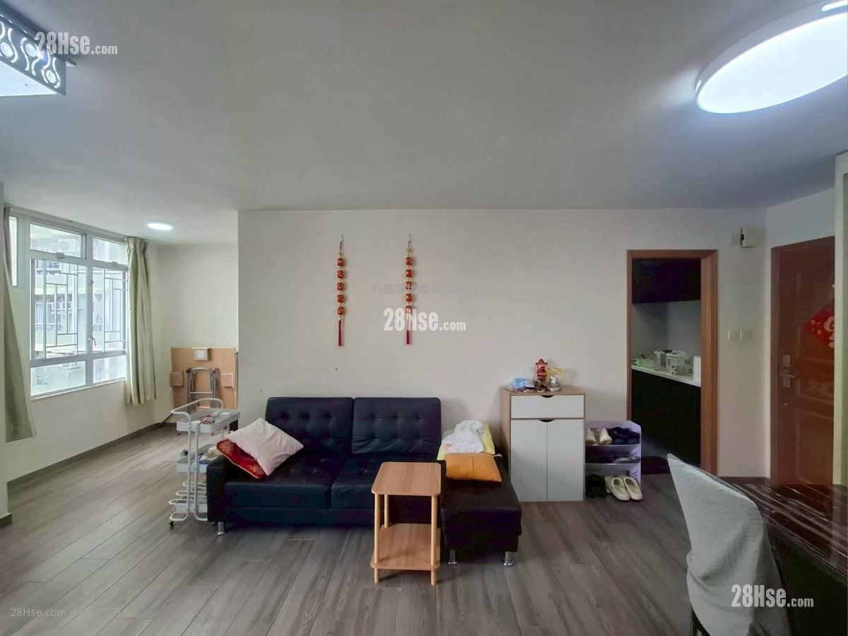 裕東苑 售盤 3 房 601 平方呎