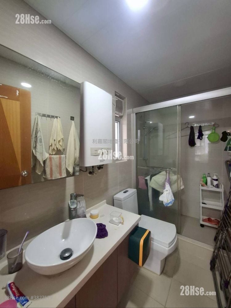 裕東苑 售盤 3 房 601 平方呎