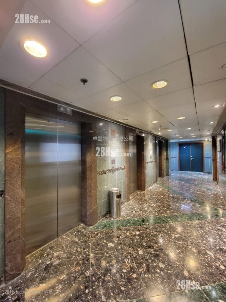 Sterling Centre Sell Studio , 1 Toilet 375 ft²