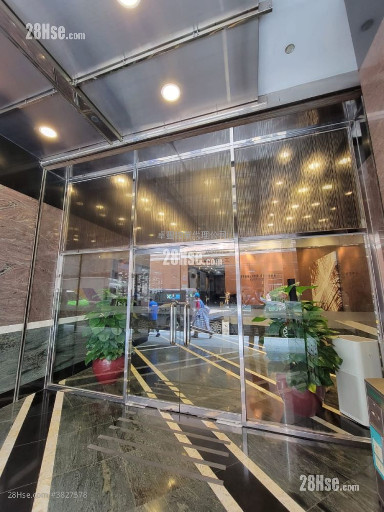 Sterling Centre Sell Studio , 1 Toilet 375 ft²