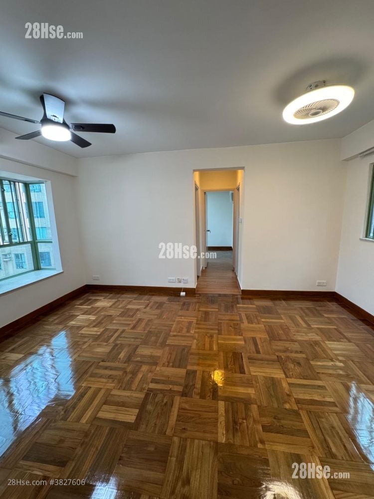 Covent Garden Rental 2 Bedrooms , 1 Bathroom 537 ft²