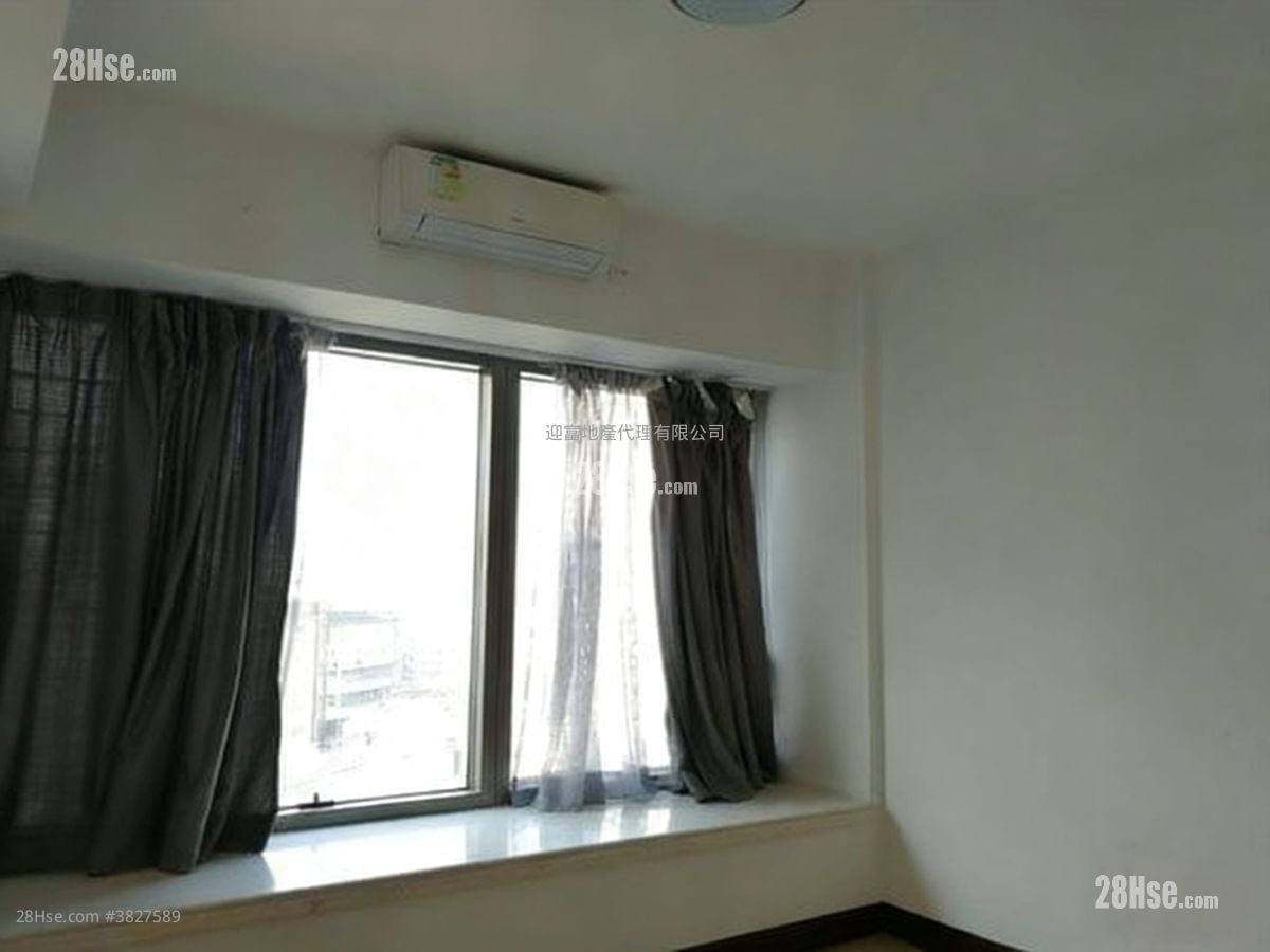 Celestial Heights Sell 5+ Bedrooms , 3 Bathrooms 1,662 ft²